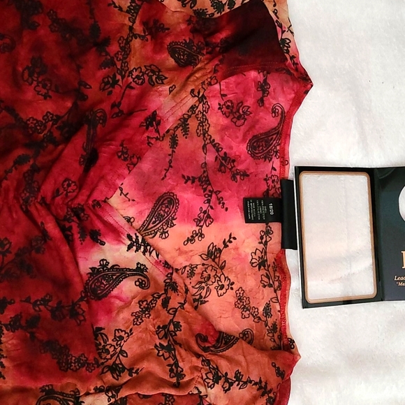 Top - Picture 4 of 5